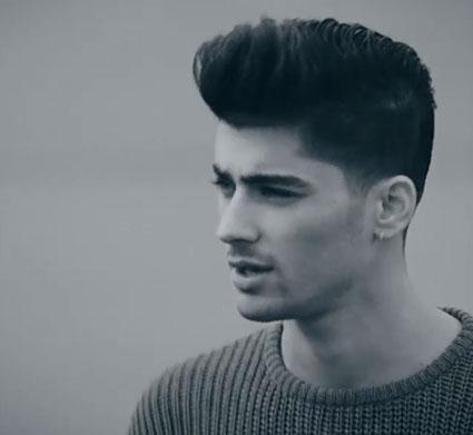 ranrangood1919's tweet photo. Zaynを忘れないために

#AlwaysInOurHeartsZaynMalik
#DirectionersRT http://t.co/Abwa9J6iny