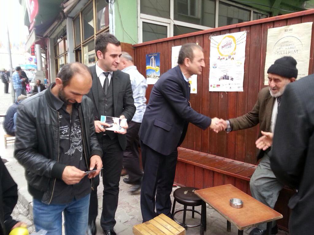 meptrabzon's tweet photo. Merkez Parti Trabzon MV Adayları Ekrem Çapkınoğlu ve Erhan Eroğlu İl Teşkilatı ile Tonya ilçesinde ziyaretlerde http://t.co/6rEcTvzh2A