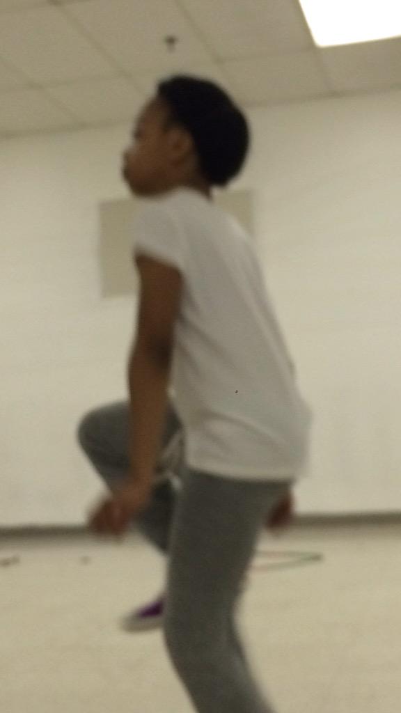 YayaFLDD's tweet photo. It's all in the form 👟💪🏼💯 Go Hayat😋 http://t.co/M0XNqXYBtw