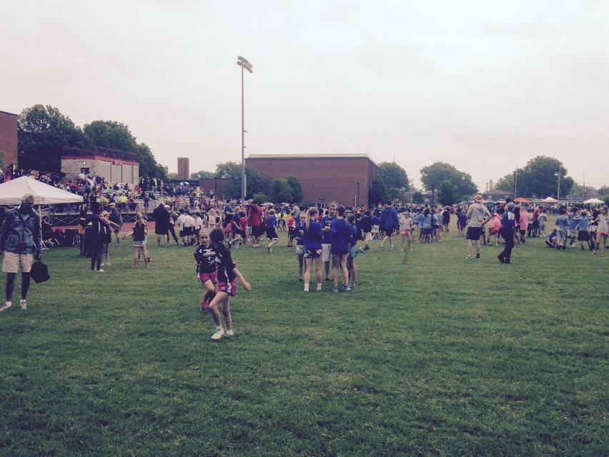 FearTheCavalier's tweet photo. @CYCsportsSTL Track Meet @ DB! http://t.co/LuhtlWMynY