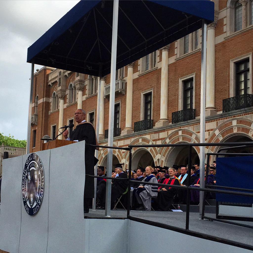RiceUNews's tweet photo. #OwlGrad15 Happy Commencement, @RiceUniversity graduates!!! http://t.co/KwDwHra5s0