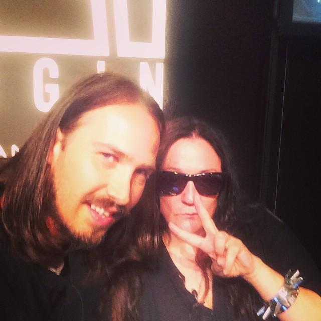 NOTJUSTALABEL's tweet photo. Nothing better than a @kellycutrone @the.siegel selfie 🙌 #OPB15 #NJAL @peoplesrevteam #POW… http://t.co/KJ84Fe3xrP http://t.co/5EI8dAxIba