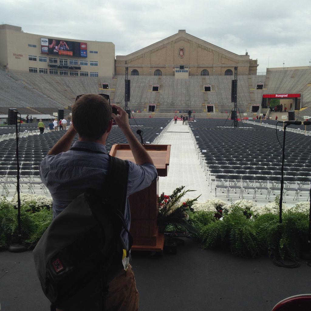 susannahb's tweet photo. It's Coronation Day! #UWGrad @UWMadison #yesiwanttobuildasnowman http://t.co/SSO2dzZagC
