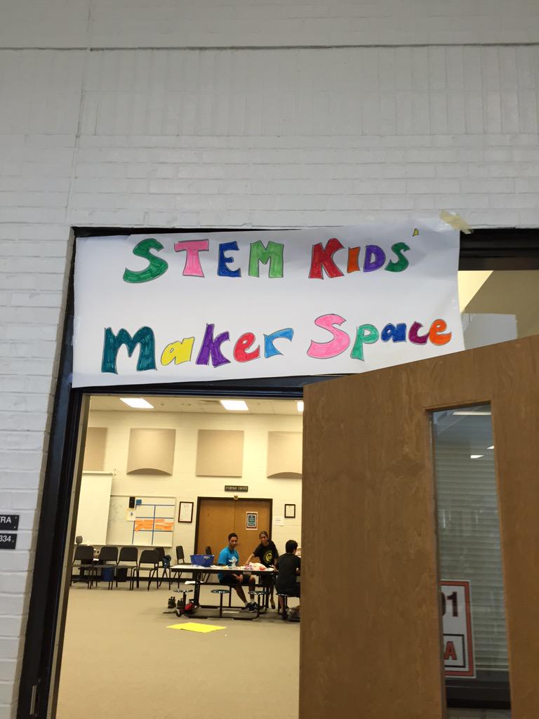 stemmakerfest's tweet photo. There's even tons of things for younger children to do at #STEMMakerFest http://t.co/8JhNPFxUI5