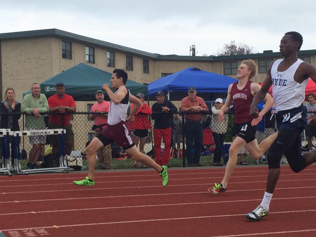 _dicicco's tweet photo. 200m runners Chance and Heloise left it all on the track at the DIII New England NEPSTA Championships! @m_prep http://t.co/qd8BNOshir