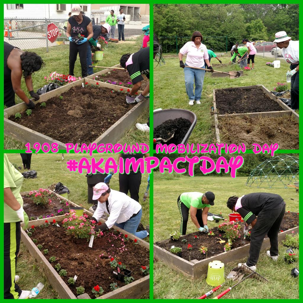AKASigmaOmega's tweet photo. Transformation is in full effect. #AKA1908 #AKAImpactDay #AKAGreatLakes #1908PlaygroundMobilizationDay http://t.co/jnvSn9ynUa