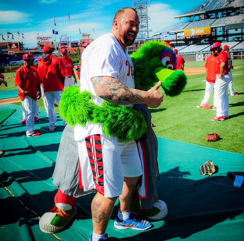 SInow's tweet photo. 'The Mountain' took batting practice, Tony Romo joined Twitter, and other Weekend Hot Clicks http://t.co/CiTYTviJbw http://t.co/SbW0XbvMzL