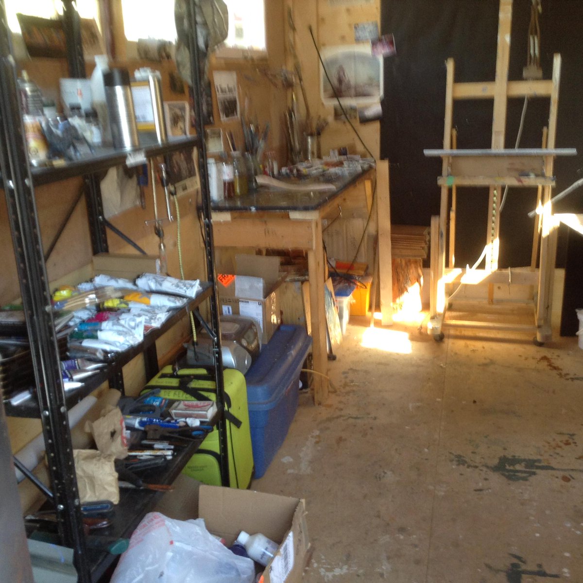 ArtistProj's tweet photo. It's happening - preparing to get down to business, can't wait.
#painting #fineart
#halinderepentigny
#create http://t.co/xdnK89Nwht