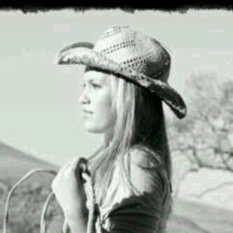 Kennas_2's tweet photo. #farming #bestdays #loveforthis http://t.co/gXld1gmewE
