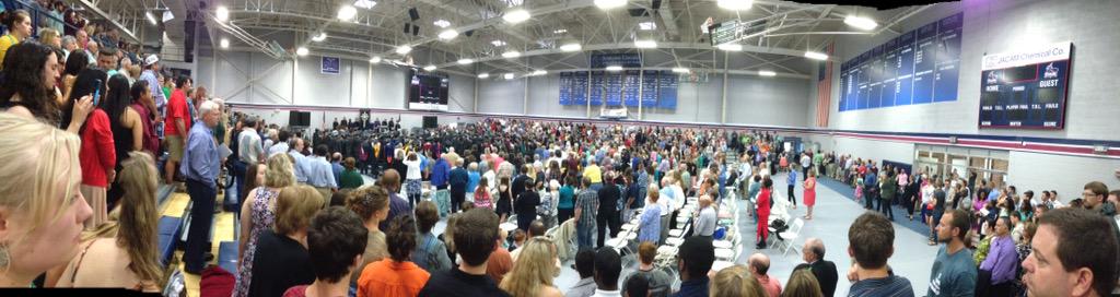 mattehresman's tweet photo. Cue the bagpipes. #SCGrad http://t.co/46wgpp6Q2X