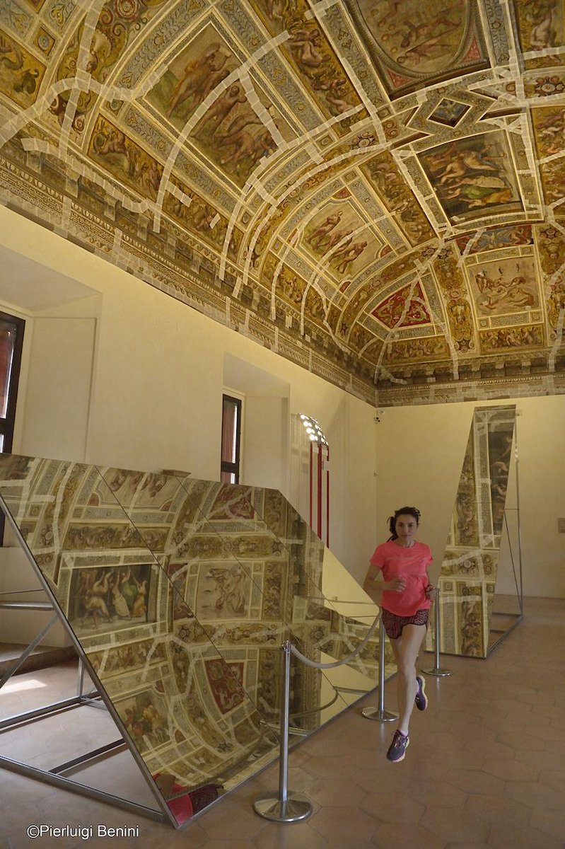 irene_righetti's tweet photo. Notte dei Musei, a Ferrara non perdetevi il Castello Estense http://t.co/XvRbxOy7Pu http://t.co/suXB5zk2Qz