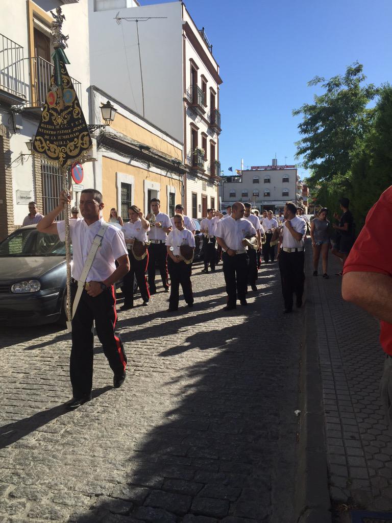 <a href="/BCTHumildad/">Humildad</a> ya se dirige a la plaza de la constitución para la salida de la #CruzdeMayoSacramental15