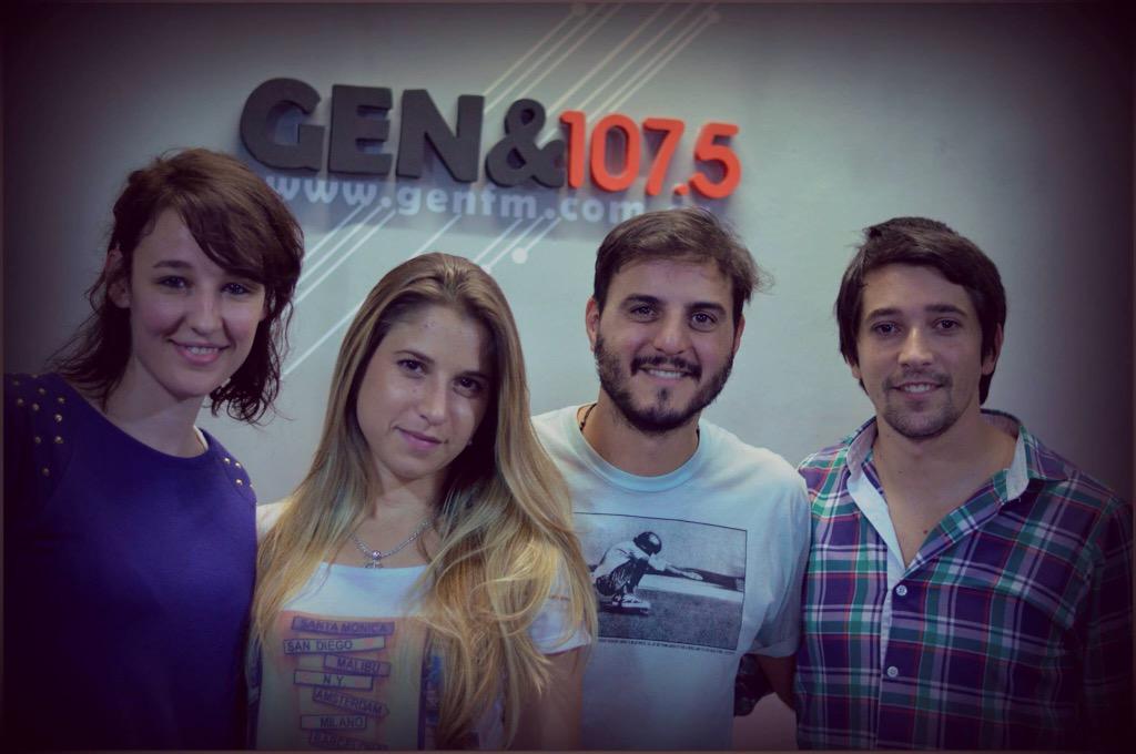 Paxfrecuentes's tweet photo. Gracias a todos por volar con nosotros! La pasamos excelente! Esperamos mas #viajeros el próximos sábado! http://t.co/IRCA4ntt4b