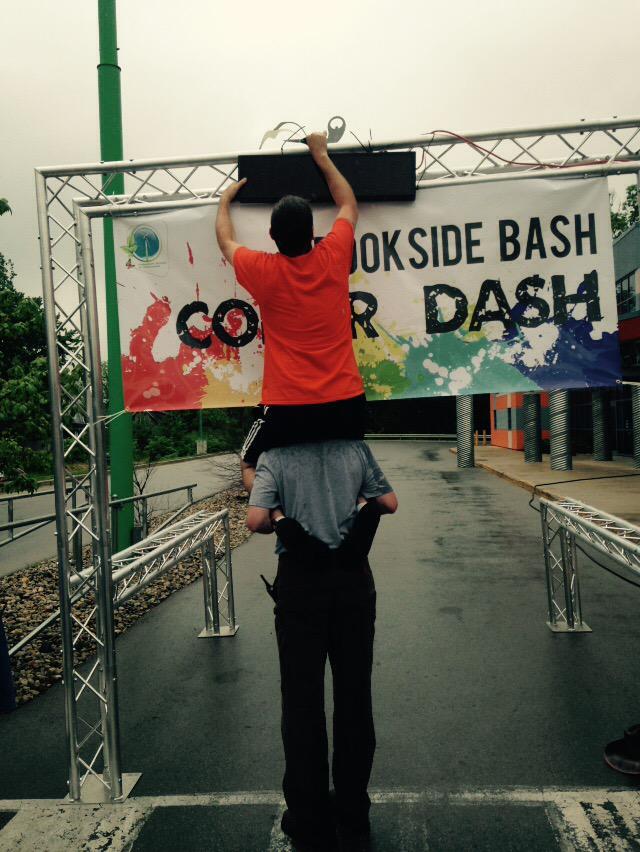 Paramountindy's tweet photo. #teamwork @Paramountindy at the #BrooksideBash http://t.co/77kUDITifA