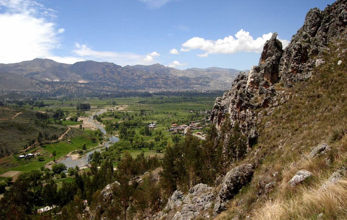 RadioNacionalFM's tweet photo. #Cajamarca: Universidad d EEUU financiará puesta en valor de sitio arqueológico #Callacpuma. http://t.co/T3pYmJsUI8 http://t.co/SKXX3kMxXQ