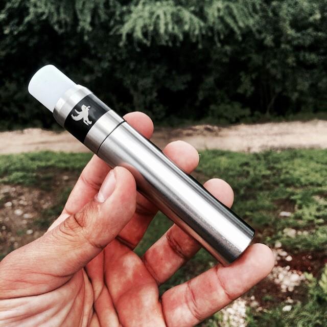 Rogue__Riot's tweet photo. |DarkHorse x SMPL|
#ThirdCoastVapors
#handcheck #vape #vapes #vapers #vaping #VapeBabies #GuysWhoVape #GuysThatVa… http://t.co/YYAsuBYJ3V
