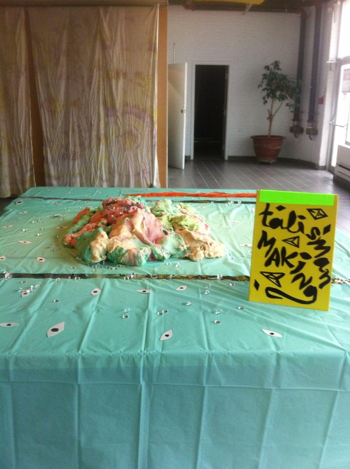 HarbourKIDS's tweet photo. Make a Talisman with glittery shiny playdoh in Rodrigo Marti's Psycic Village. @HarbourfrontTO #TOcircusfest http://t.co/MpHmPzUWqs