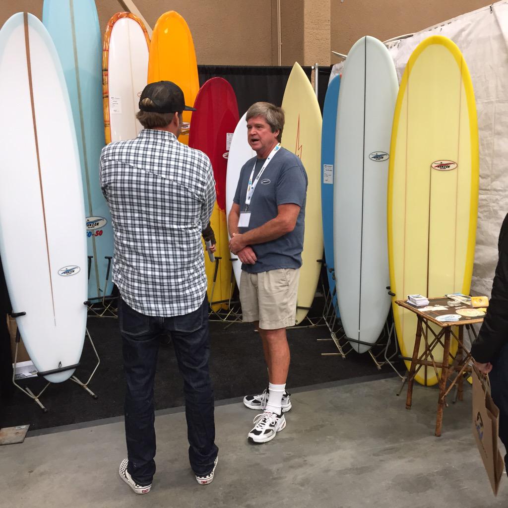 BrianWilliamsCA's tweet photo. Craig #Hollingsworth manning the @HansenSurfboard booth. #50/50 #boardroom2015 @US_Blanks http://t.co/zz4Z2d8grn