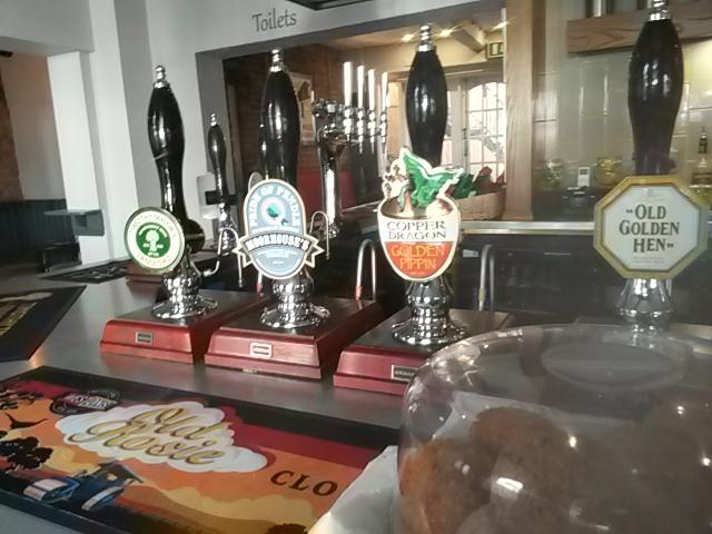 OrangeTreeAlty's tweet image. Our garden is warm &amp;amp; sheltered from this wind great for sampling a scotch egg &amp;amp; one of these lovely beers.