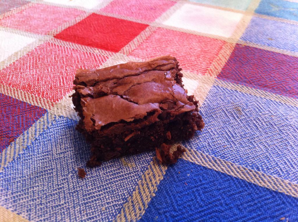 DiegoFaive's tweet photo. #brownie #meritato #relax #chocoaddicted http://t.co/EXeapUVn19