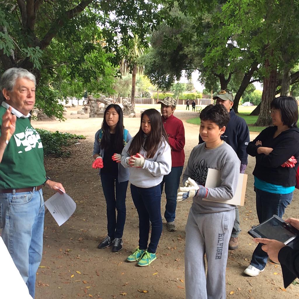 KrisMYas's tweet photo. Green Team Los Altos shares Permanente Creek history #cleancreeksscc #losaltos http://t.co/GsqdnzRU8x