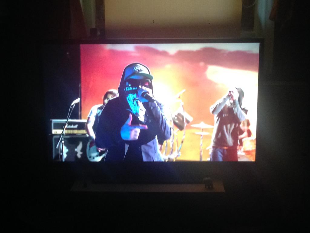 ChesterVanyak's tweet photo. Holy hour?! @hollywoodundead @WeLoveHU #dayofthedead #1stband #love #america #fuckchrist http://t.co/moyFINVEGv