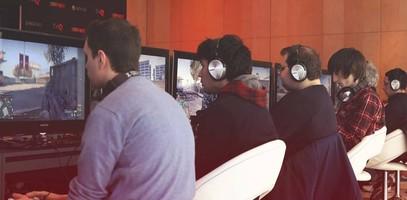 infragistics's tweet photo. 4 reasons web designers should be playing more video games http://t.co/fzBHY14FRi via @DesignerDepot http://t.co/UegbBXOgNP