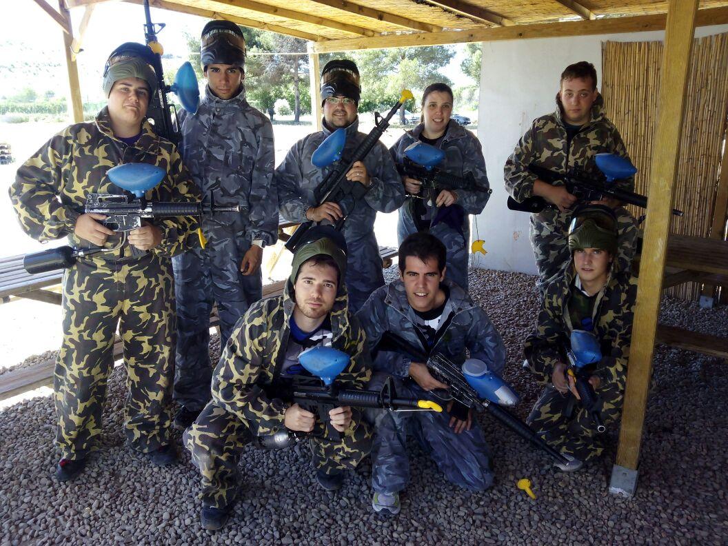 guason_58's tweet photo. buena partida hoy @noesalcu17 @isruin1@closeenough24 @javistkz @JesusTapiador http://t.co/uZFttAyHh9