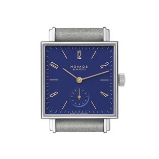 SwissFineTiming's tweet photo. @nomosglashuette perfectly simple! If you're hip to be square you'd love the #tetra #watchgeek #square #german #nomos http://t.co/uHGkvtQzrG