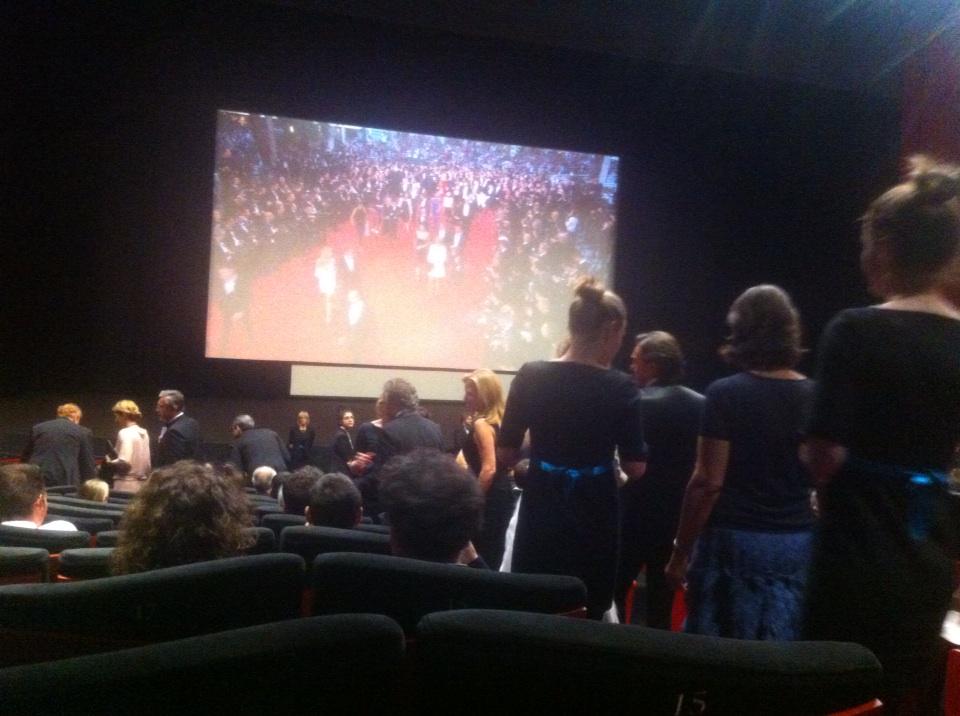 Sebbigo's tweet photo. Why are attendees watching movies wearing much nicer suits #Cannes than attendees watching slides during @ECOC_2014? http://t.co/O6xxdwuhrP