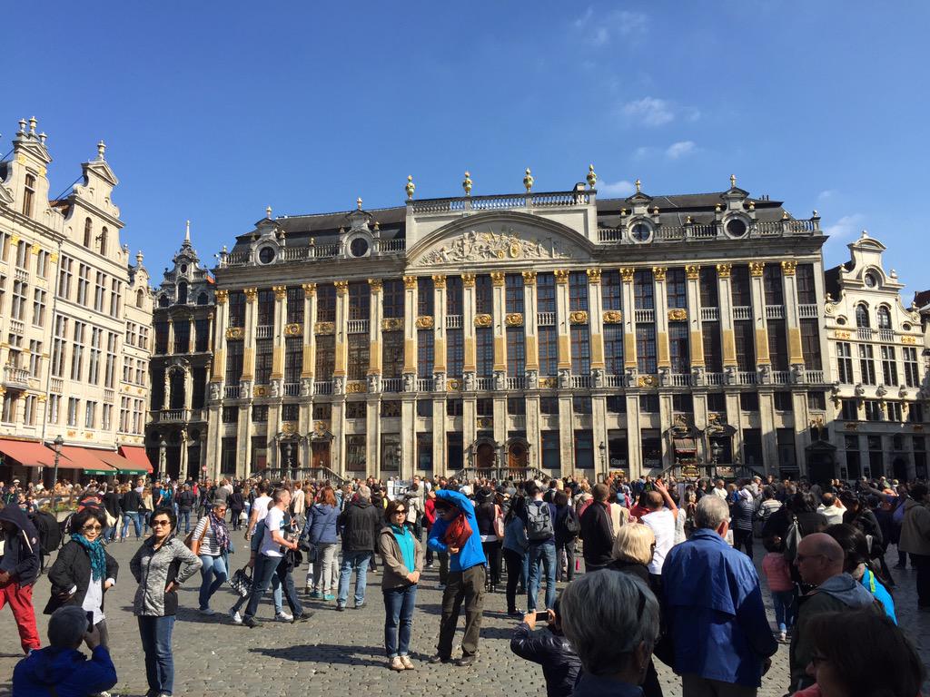 WaddySolomon's tweet photo. What city did I visit on my vacay? #whereswaddy http://t.co/gCpdOITMk0