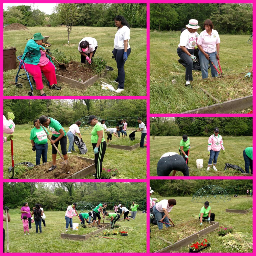 AKASigmaOmega's tweet photo. Working Hard. #AKAImpactDay #AKA1908
#AKAGreatLakes #1908PlaygroundMobilizationDay http://t.co/SYMrrKz8c0