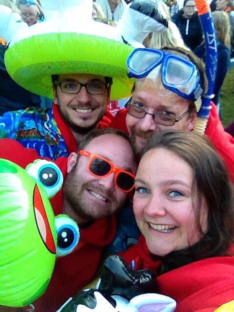corpuswj's tweet photo. Party Japan-Beach Dutch Contingent. http://t.co/3DrEH1x6og