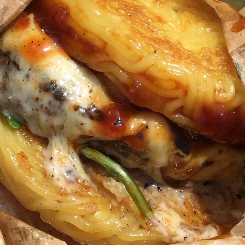 Diane Galambos tweet media