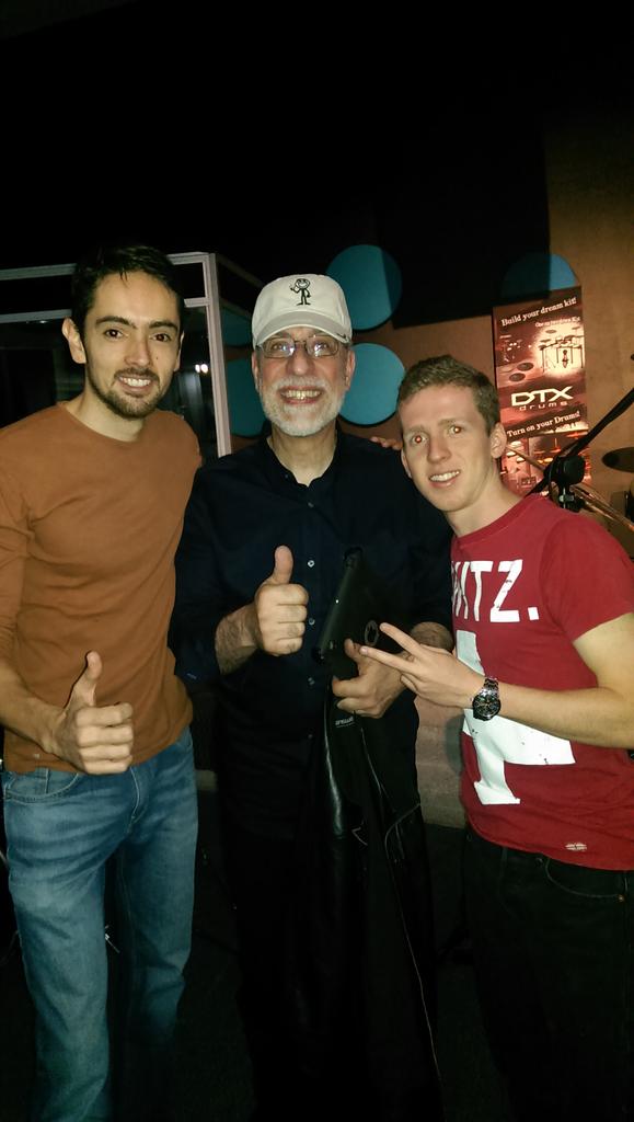 cd_lungs's tweet photo. @PegateAlParche_ el maestro @DomFamularo http://t.co/LbOt8XOpey