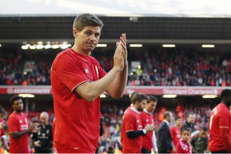 lesoir's tweet photo. #PremierLeague Steven #Gerrard fait ses adieux à Liverpool #videos http://t.co/YlKOpfL3Bb http://t.co/MNWLcwOKxA