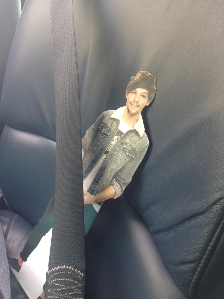 LittleLouis79's tweet photo. #LittleLouis riding shotgun on a road trip to the BBMA's! http://t.co/xrVcUHrVFB