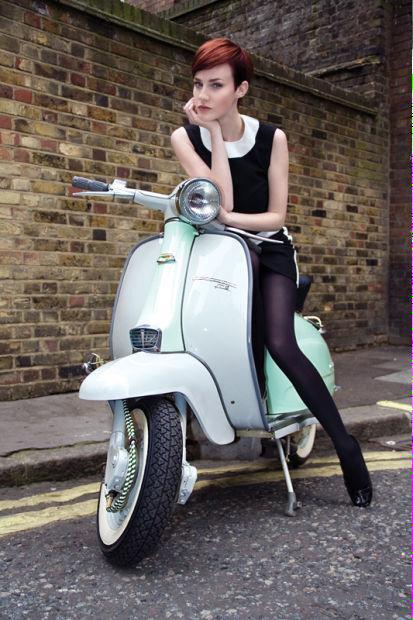 GBRadio_UK's tweet photo. #vesparetta #modenascooters #necoscootersuk #innocentiscoot #vespascootersuk #lmlscooters #scomadiscooters #scooters http://t.co/fv1BXnBgAC