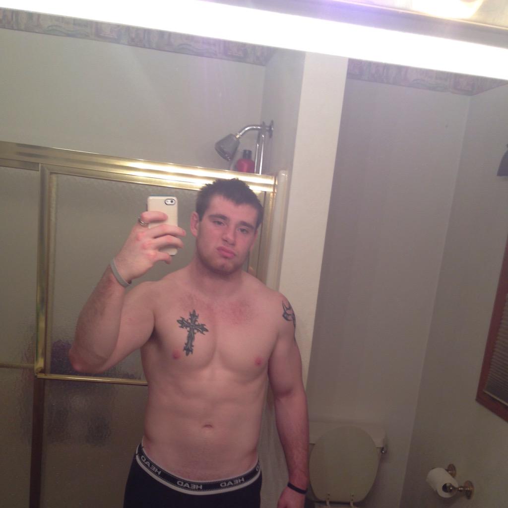 Calebtrumbull's tweet photo. Looking solid for 200+ right now!
Won't get much bigger than this!
#TheBull #MMA #FatAbs #170Fighter #WelterWeight http://t.co/76ja2YBZ7o