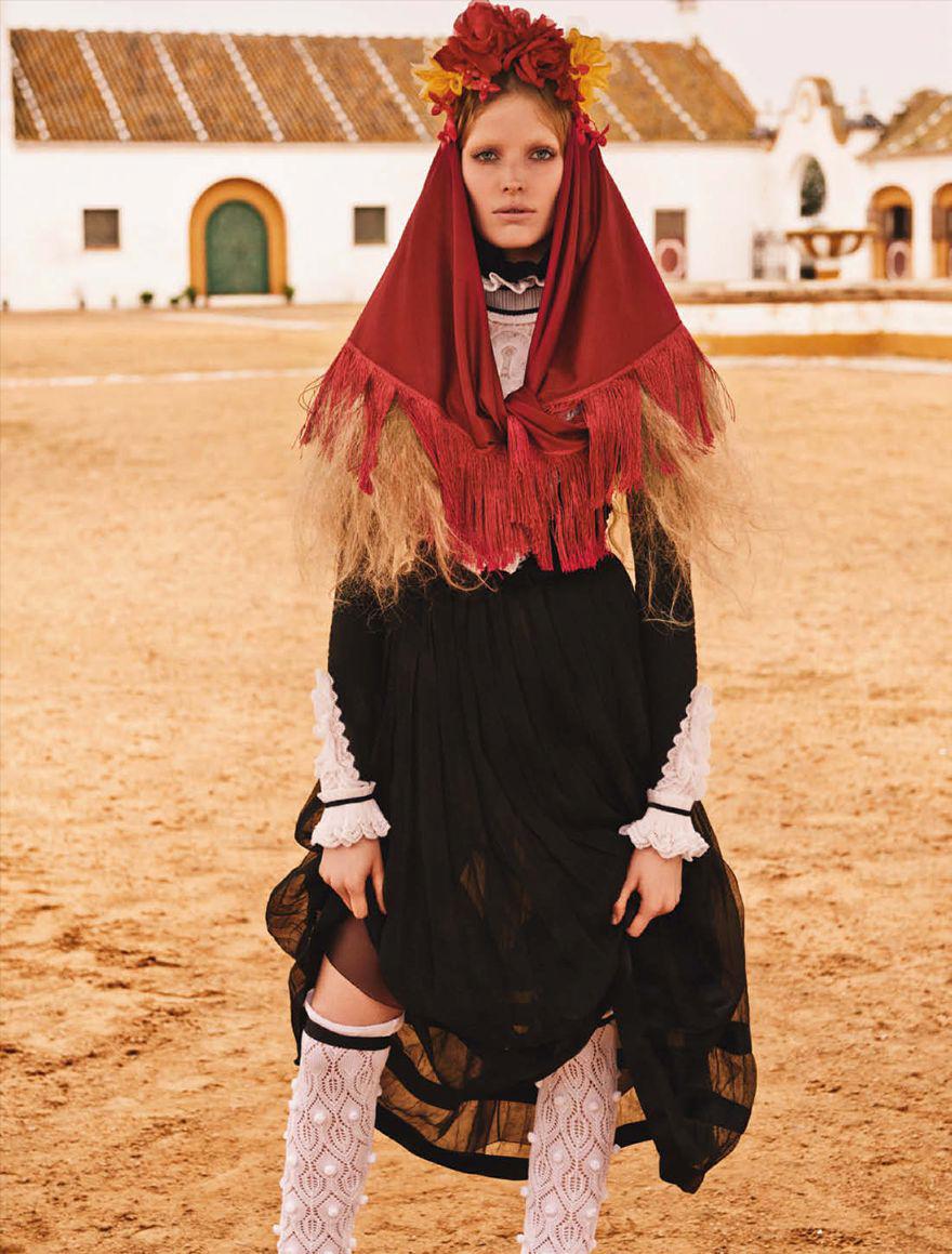 nicolasvillar12's tweet image. Alisa Ahmann in @Chanel dress  on  Vogue Germany June 2015 by Giampaolo Sgura #Editorial