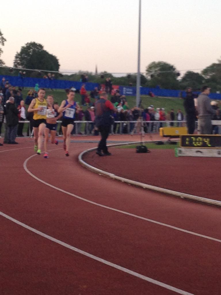 Leading 3 women 5k 16m20s @HighgateHarrier #Highgate10k with @EnglandAthletic #London 
@HighgateHarrier