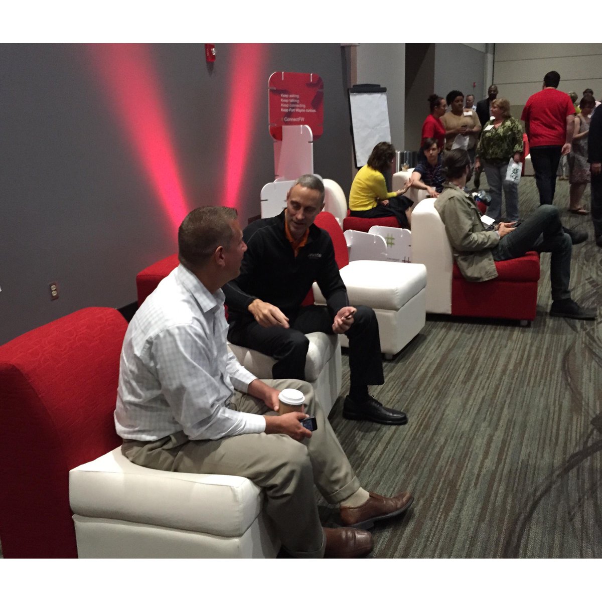 TRfurn's tweet photo. Sharing ideas @ #TEDxFW #connectFW http://t.co/JWpaRgHsh1