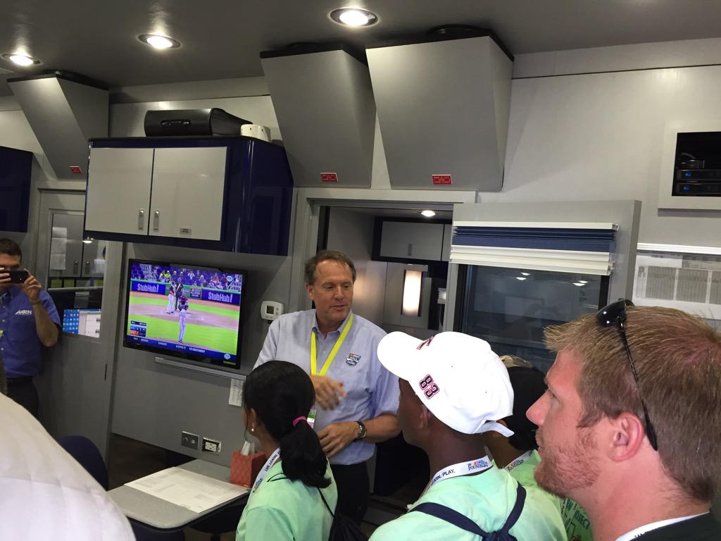 NASCAR_FDN's tweet photo. next stop for #PITCrewProject winning team, @WinstonKelley from @NASCARHall giving tour of @MRNRadio trailer #NASCAR http://t.co/pFGEapyWXA