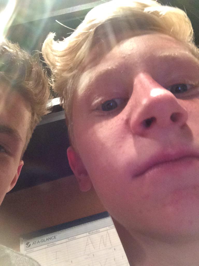 Happy birthday to the only kid that can make Allen iverson wet 