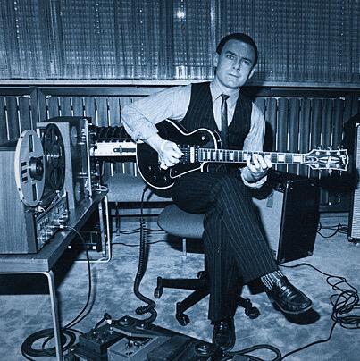 Happy Birthday to guitarist, futurist and mobile intelligentleman, Robert Fripp! 