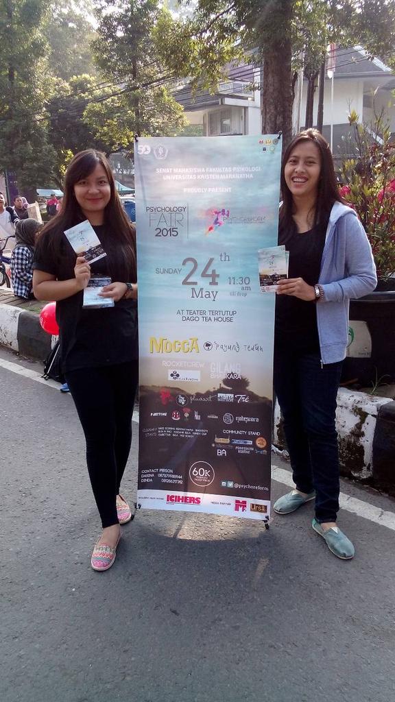psychoreform's tweet photo. Kami ada di CFD dago loooooooh http://t.co/Dw5IM5VFiC