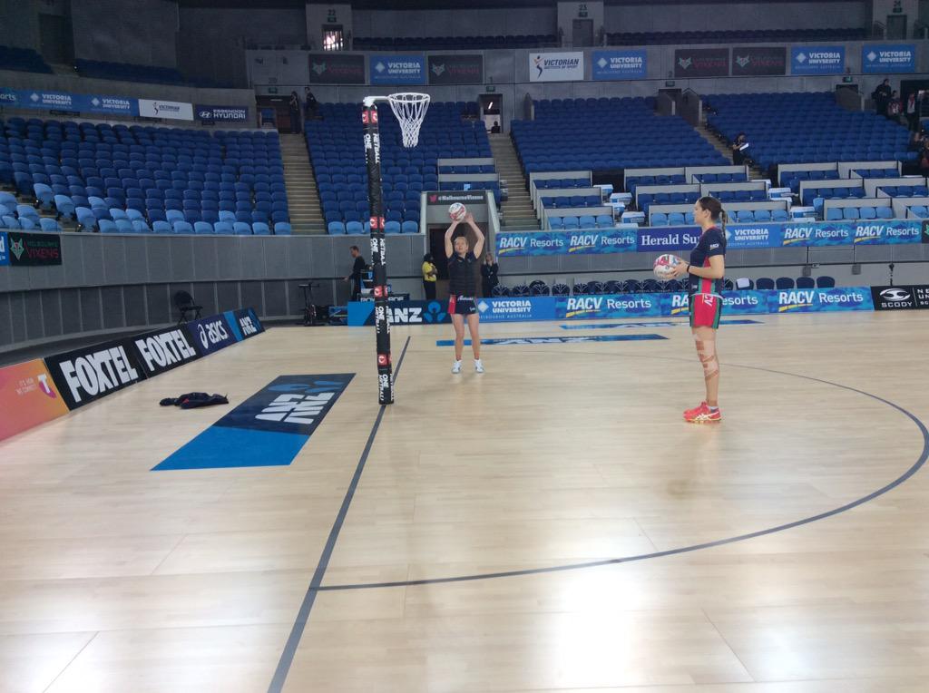 MelbourneVixens's tweet photo. Nothing but net from @teganphilip and @KarynLBailey in their pre-warm up shoot around! #AchieveAgain http://t.co/8UdjIeCV0V