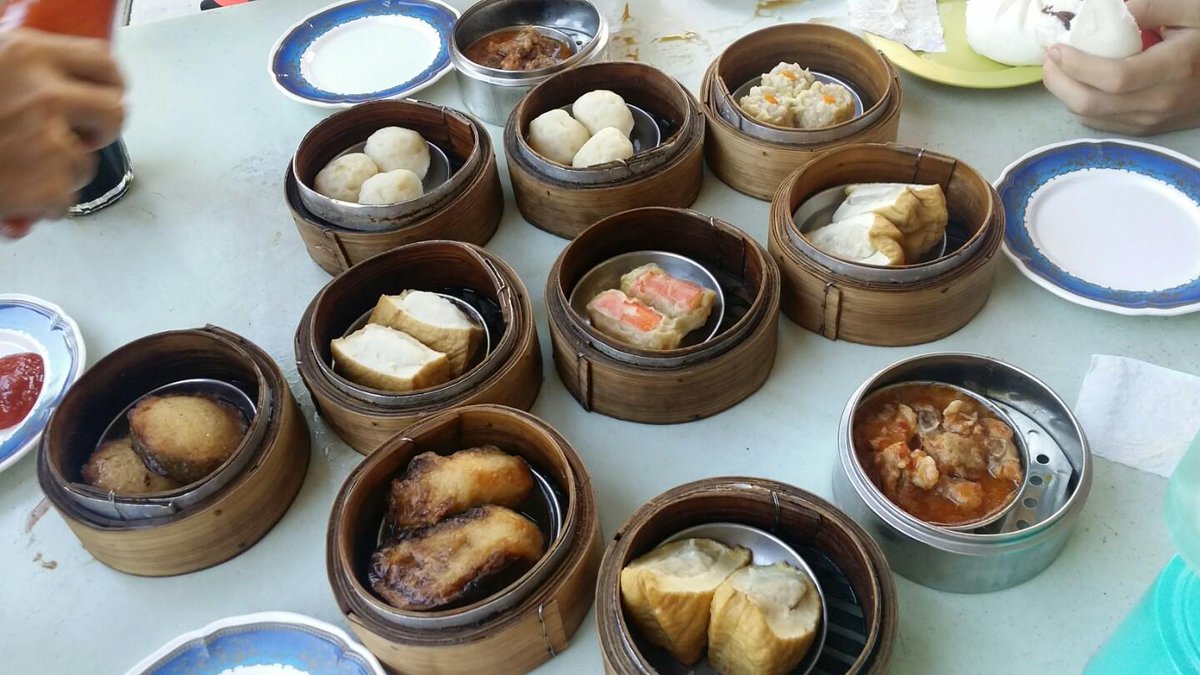 ahyeye8's tweet photo. I'm at Yong Cheng Dim Sum 永成点心楼 in Johor Bahru, Johor https://t.co/ACCpdR1qkJ http://t.co/wUdRtG4FZt