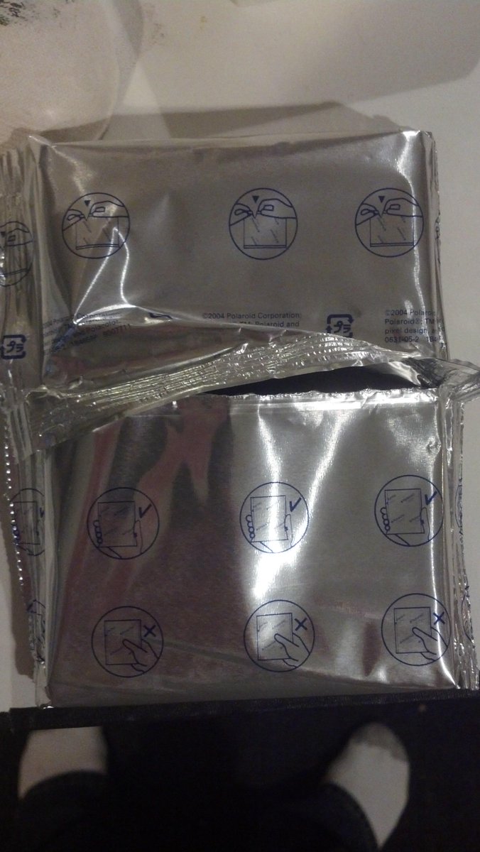 timothywells's tweet image. #polaroid burp.  #inthestudio with #polaroid669 today. Images and image trasfers.