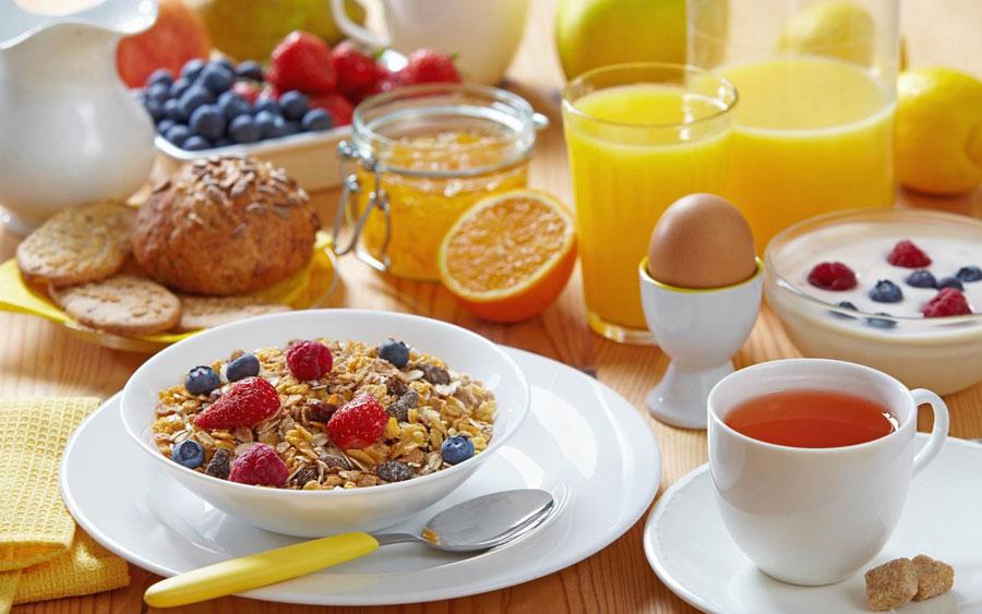 PabloUlloa038's tweet photo. Desayuno previo a una maratón=> http://t.co/5w0T0mKOGd Mañana es el gran día! #CorrerMeHaEnsenado #Yoelegicorrer #run http://t.co/YsyOtVF4gZ
